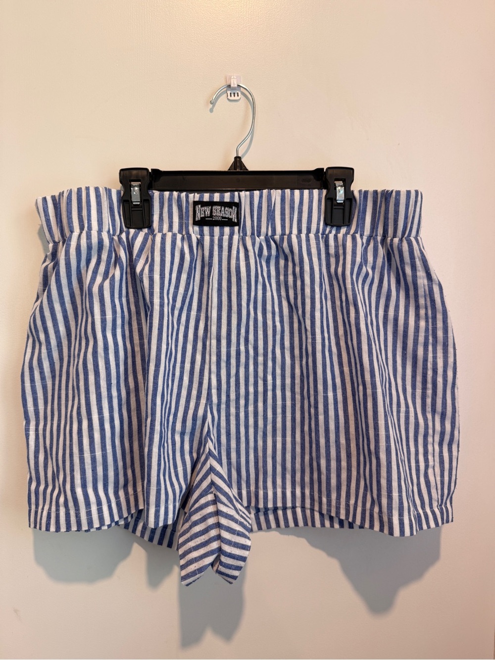 SHEIN Blue & White Vertical Stripe High Waist Shorts